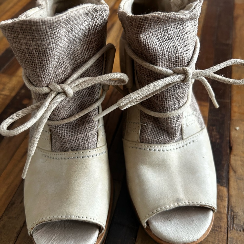 Sorry Stylish Beige Open-Toe Ankle wedge Booties